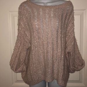 Jennifer Lopez Sparkly Knut Sweater